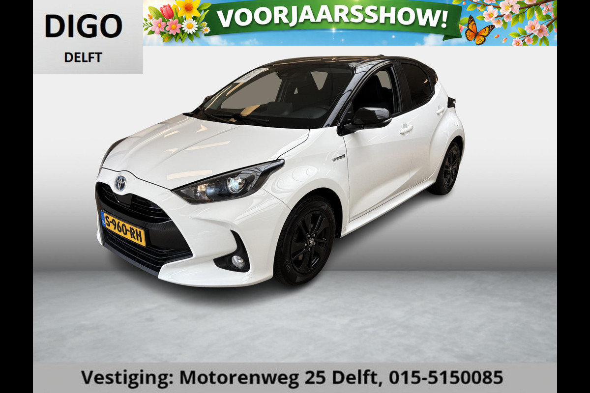 Toyota Yaris 1.5 HYBRIDE BI-TONE SPORTS GARANTIE 6-2031 . ADAPTIEVE CRUISE CONTROL . DEALER ONDERHOUDEN . ACHTERUITRIJ CAMERA .