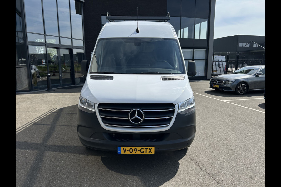 Mercedes-Benz Sprinter 317 CDI L2 H2 MBUX / Imperiaal / Trekhaak / Camera / Parkeersensoren / Navigatie / Cruise control / Airco / 270 Graden achterdeu