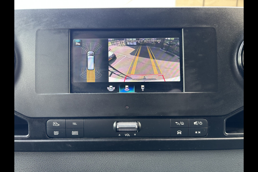 Mercedes-Benz Sprinter 317 CDI L2 H2 MBUX / Imperiaal / Trekhaak / Camera / Parkeersensoren / Navigatie / Cruise control / Airco / 270 Graden achterdeu