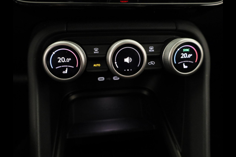 Škoda Kodiaq 1.5 TSI PHEV Business Edition 204pk | Navigatie | Panoramadak | Elektrisch verstelbare voorstoelen met geheugen | Akoestisch pakket | Winterpakket