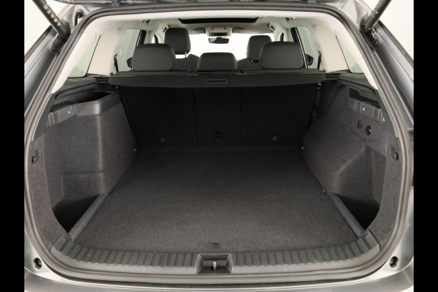 Škoda Kodiaq 1.5 TSI PHEV Business Edition 204pk | Navigatie | Panoramadak | Elektrisch verstelbare voorstoelen met geheugen | Akoestisch pakket | Winterpakket