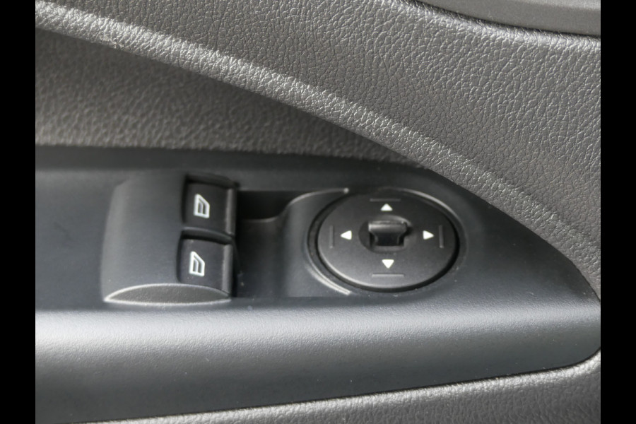 Ford Transit Connect 1.5 TDCI Airco/PDC/Trekhaak/Cruise control