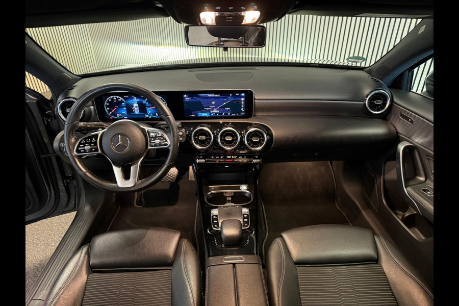 Mercedes-Benz A-Klasse 200 Progressive-WIDESCREEN-APPLE CARPLAY-CAMERA-STOELCOMFORT-COMPLEET