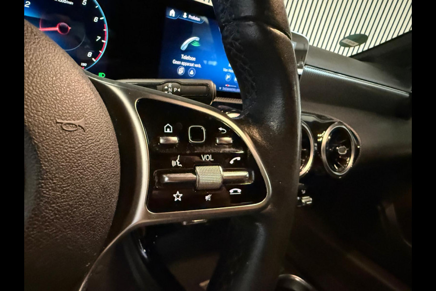Mercedes-Benz A-Klasse 200 Progressive-WIDESCREEN-APPLE CARPLAY-CAMERA-STOELCOMFORT-COMPLEET