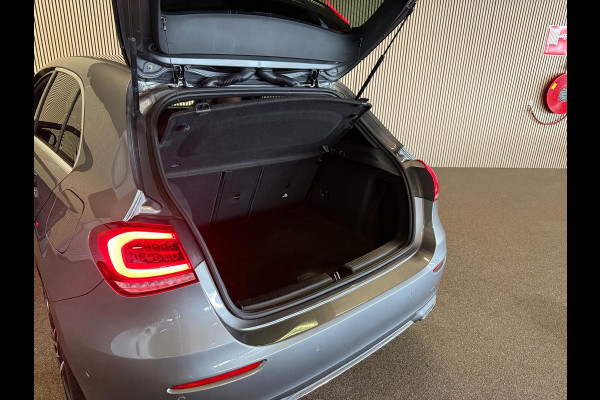 Mercedes-Benz A-Klasse 200 Progressive-WIDESCREEN-APPLE CARPLAY-CAMERA-STOELCOMFORT-COMPLEET