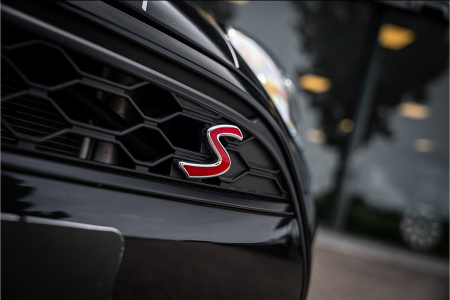 MINI Cabrio 2.0 Cooper S MINI Yours ** Leder Carbon ** HUD ** LED ** Navigatie