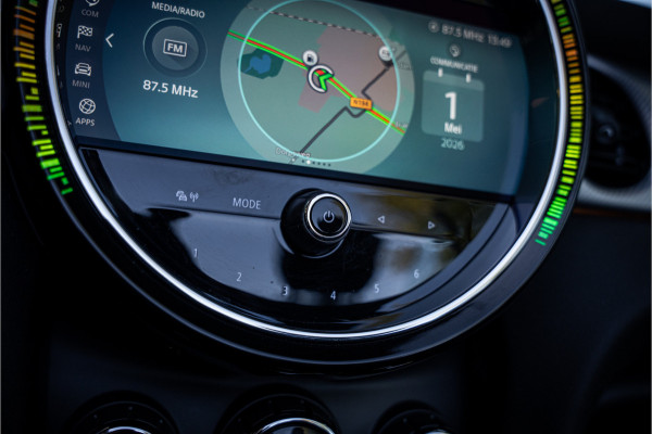 MINI Cabrio 2.0 Cooper S MINI Yours ** Leder Carbon ** HUD ** LED ** Navigatie