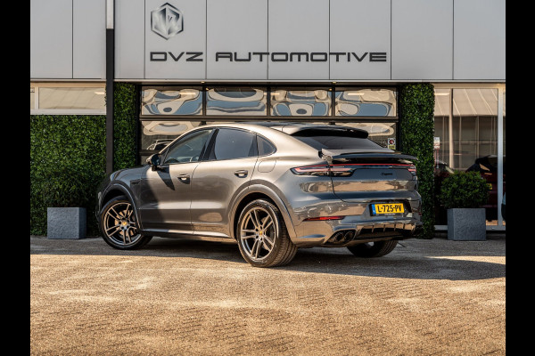 Porsche Cayenne Coupé 3.0 E-Hybrid | Sport Design | Pano | ACC | Chrono | Dealer Ond.