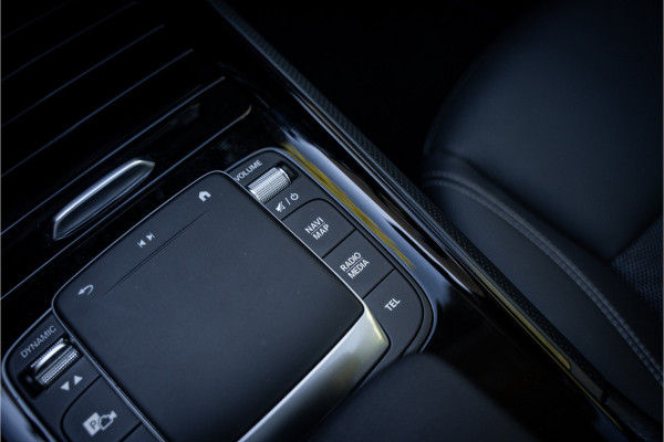 Mercedes-Benz GLA 250 e Style ** Panodak ** Trekhaak ** LED **