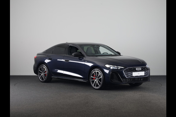 Audi A5 Limousine S edition Competition 2.0 TFSI e 367 PK | B&O premium soundysteem | Geheugenpakket | Ambiente lichtpakket pro | Carbon interieur |