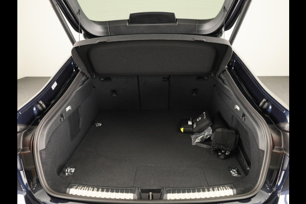 Audi A5 Limousine S edition Competition 2.0 TFSI e 367 PK | B&O premium soundysteem | Geheugenpakket | Ambiente lichtpakket pro | Carbon interieur |