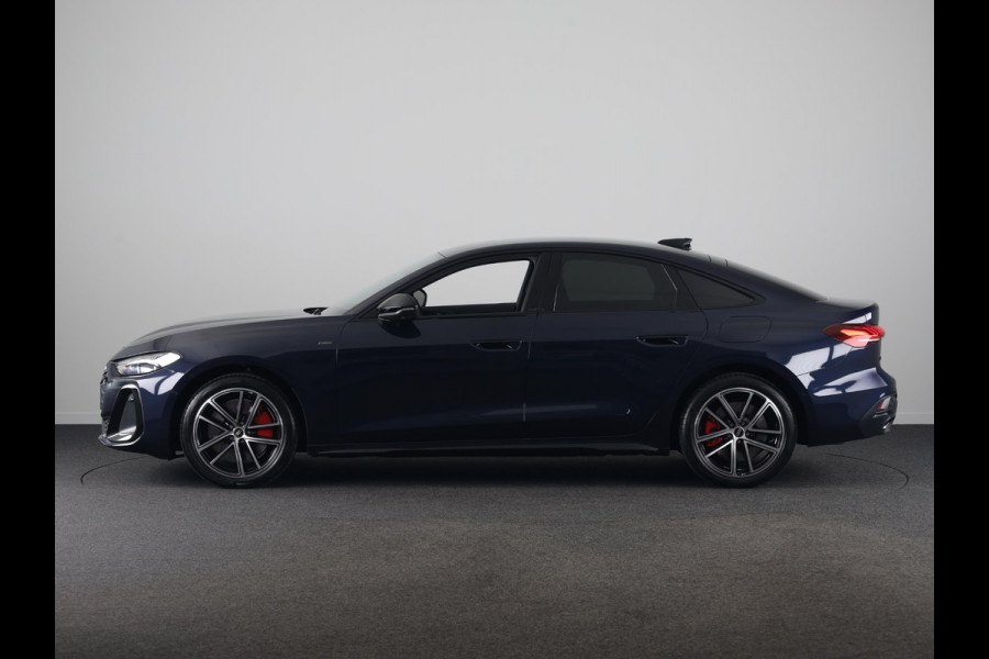 Audi A5 Limousine S edition Competition 2.0 TFSI e 367 PK | B&O premium soundysteem | Geheugenpakket | Ambiente lichtpakket pro | Carbon interieur |
