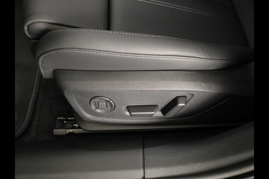 Audi A5 Limousine S edition Competition 2.0 TFSI e 367 PK | B&O premium soundysteem | Geheugenpakket | Ambiente lichtpakket pro | Carbon interieur |