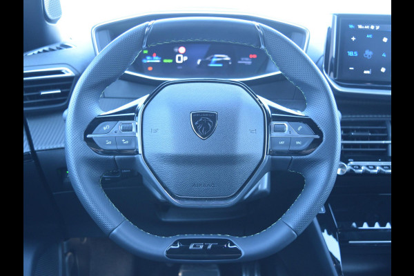 Peugeot e-2008 EV GT Avantage 54 kWh | TOT 8 JAAR GARANTIE | ADAPTIVE CRUISE CONTROL | NAVI | PARKEERSENSOREN MET CAMERA | 12.705 KM