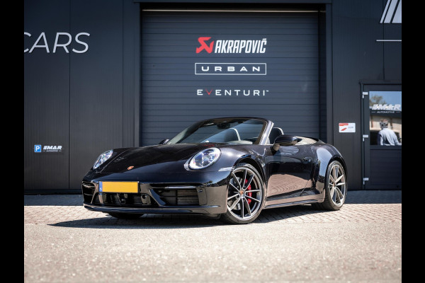 Porsche 911 Cabrio 3.0 Carrera 4 S | Akrapovic | NL geleverd | Burmester | Lift | Full Option | krijt stiksel| Stoel ventilatie en verwarming | dealer onderhouden |