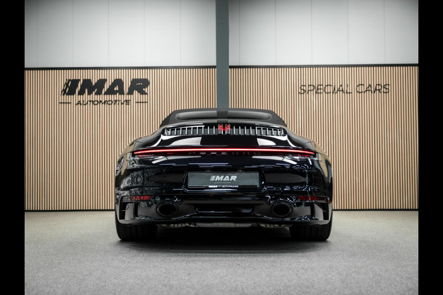 Porsche 911 Cabrio 3.0 Carrera 4 S | Akrapovic | NL geleverd | Burmester | Lift | Full Option | krijt stiksel| Stoel ventilatie en verwarming | dealer onderhouden |