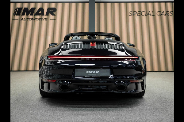 Porsche 911 Cabrio 3.0 Carrera 4 S | Akrapovic | NL geleverd | Burmester | Lift | Full Option | krijt stiksel| Stoel ventilatie en verwarming | dealer onderhouden |