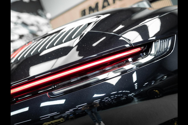 Porsche 911 Cabrio 3.0 Carrera 4 S | Akrapovic | NL geleverd | Burmester | Lift | Full Option | krijt stiksel| Stoel ventilatie en verwarming | dealer onderhouden |