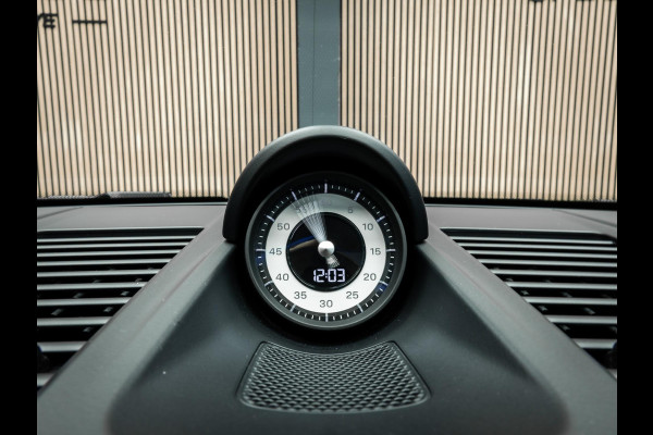 Porsche 911 Cabrio 3.0 Carrera 4 S | Akrapovic | NL geleverd | Burmester | Lift | Full Option | krijt stiksel| Stoel ventilatie en verwarming | dealer onderhouden |