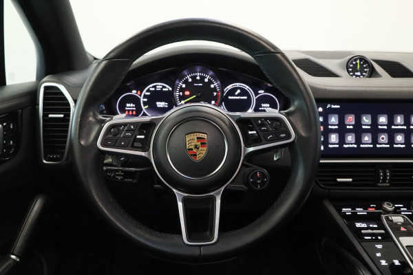 Porsche Cayenne 3.0 E-Hybrid Panoramadak Luchtvering Matrix 21"LM * Hemelvaartsdag geopend van 12:00 tot 17:00u *