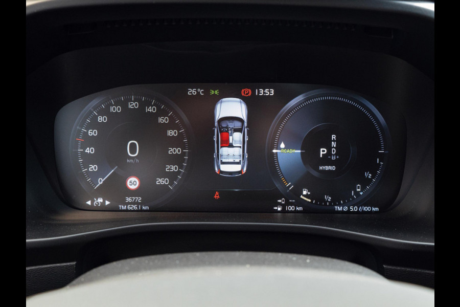 Volvo XC40 1.5 T5 Twin Engine R-Design Panorama