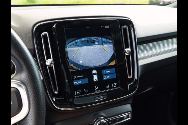 Volvo XC40 1.5 T5 Twin Engine R-Design Panorama