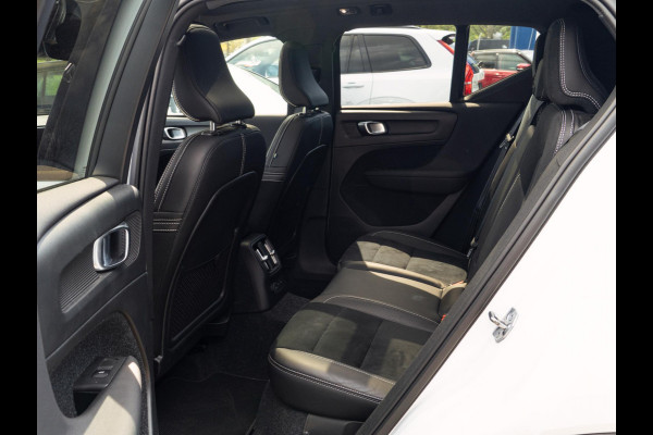 Volvo XC40 1.5 T5 Twin Engine R-Design Panorama