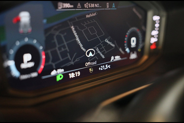 Audi A1 CITYCARVER 30 TFSI S Line / AUT / Cc / Lane Assist / Camera / Navi / Digital Cockpit / Matrix / Pdc / 18 Inch