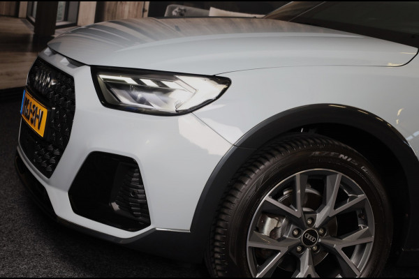 Audi A1 CITYCARVER 30 TFSI S Line / AUT / Cc / Lane Assist / Camera / Navi / Digital Cockpit / Matrix / Pdc / 18 Inch