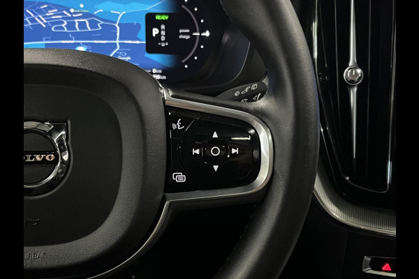 Volvo XC60 2.0 T6 Plug-in hybrid AWD Plus Dark Long Range | Open dak |  Adapt. cruise | Stuur-/stoelverwarming | Harman/Kardon | Memory | Carplay