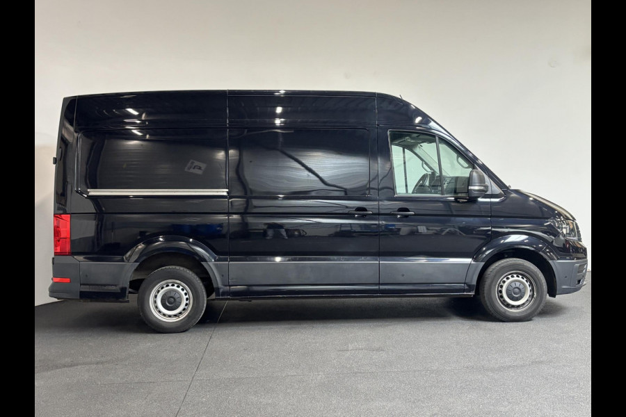 Volkswagen Crafter 30 2.0 TDI L3H3 Highline Automaat Airco App-connect Adaptive Cruise Control Camera Trekhaak