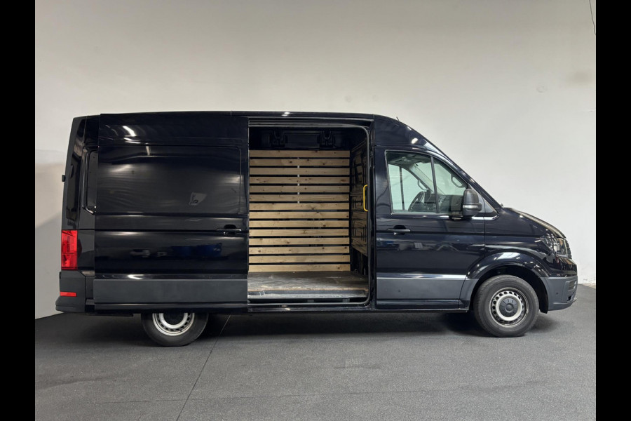 Volkswagen Crafter 30 2.0 TDI L3H3 Highline Automaat Airco App-connect Adaptive Cruise Control Camera Trekhaak