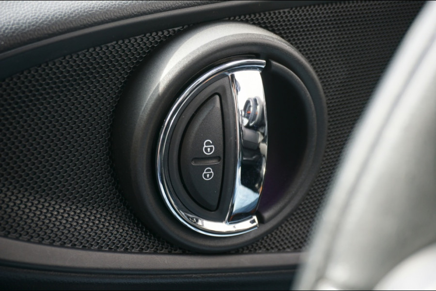MINI Clubman 102PK One Business Automaat | WINTERPACK | CAMERA | CRUISE