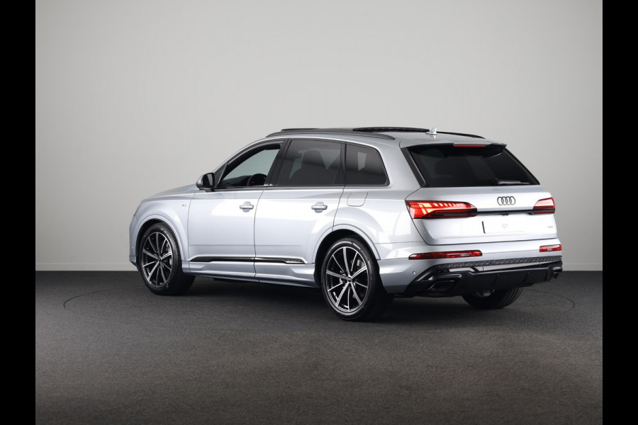 Audi Q7 Pro Line S 55 TFSI e 394 pk | Bang & Olufsen Premium 3D | Glazen panoramadak | Vierwielbesturing | Sportstoelen plus voorin |