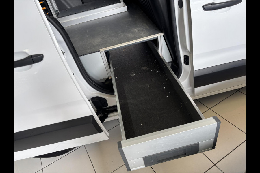 Citroën E-Berlingo Club 50 kWh | Laadruimte inrichting! | Apple Carplay / Android auto! | 12 maanden BOVAG garantie! |