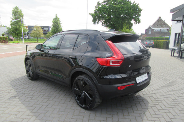 Volvo EX40 Single Motor Extended Range Plus Black Ed. 82 kWh
