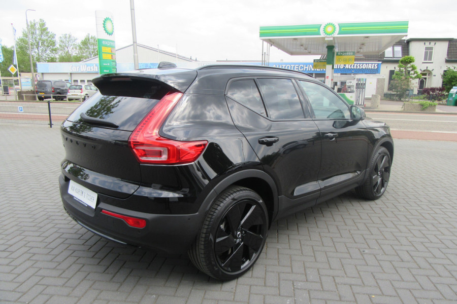 Volvo EX40 Single Motor Extended Range Plus Black Ed. 82 kWh