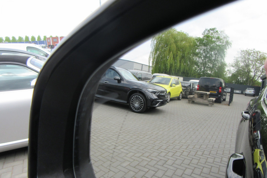 Volvo EX40 Single Motor Extended Range Plus Black Ed. 82 kWh