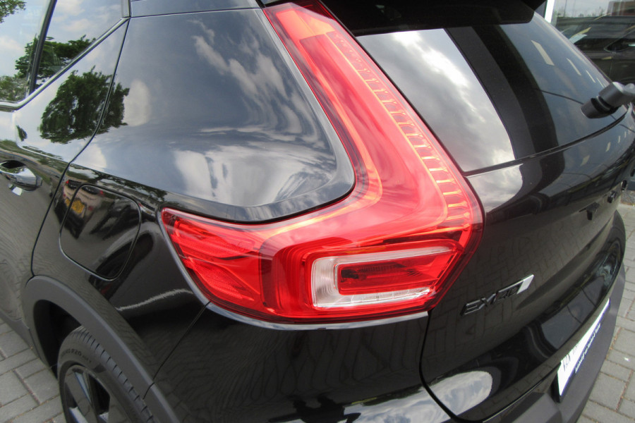Volvo EX40 Single Motor Extended Range Plus Black Ed. 82 kWh