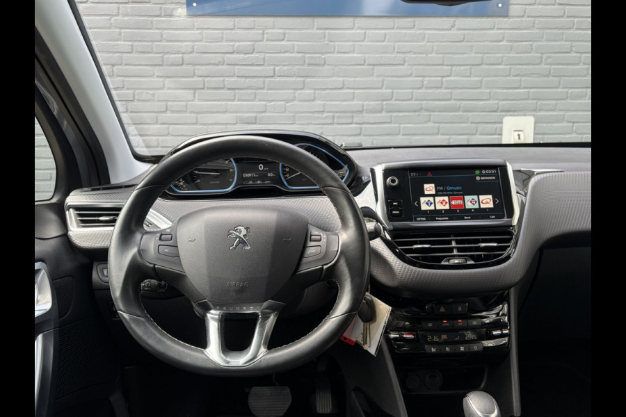 Peugeot 2008 1.2 PureTech Allure 130pk EAT6 !!! Verkocht !!! | Unieke KM-stand | Grip Control | Apple Carplay | Achteruitrijcamera | PDC A