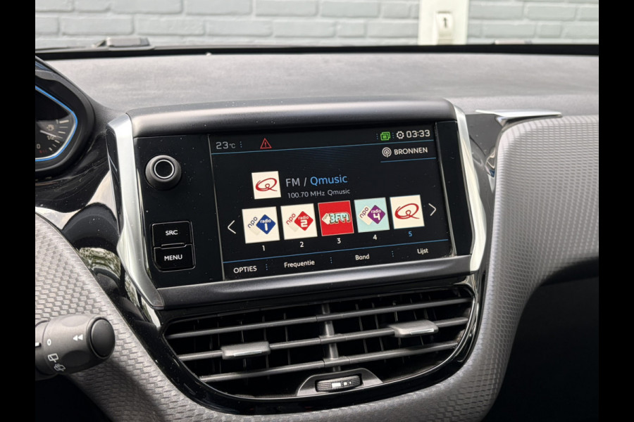 Peugeot 2008 1.2 PureTech Allure 130pk EAT6 !!! Verkocht !!! | Unieke KM-stand | Grip Control | Apple Carplay | Achteruitrijcamera | PDC A