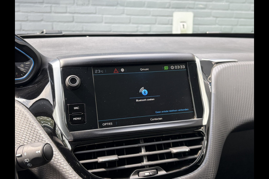 Peugeot 2008 1.2 PureTech Allure 130pk EAT6 !!! Verkocht !!! | Unieke KM-stand | Grip Control | Apple Carplay | Achteruitrijcamera | PDC A