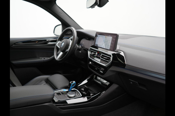BMW iX3 M Sport High Executive 80 kWh 286pk Dealer O.H | Panodak | Adaptive Cruise | 360 Camera | Head Up | Harman / Kardon | Lederen Sportstoelen Memory & Verwarmd | Blis | Keyless | Pilot Assist | Apple Carplay | Navigatie | Virtual | DAB | 20"L.M |