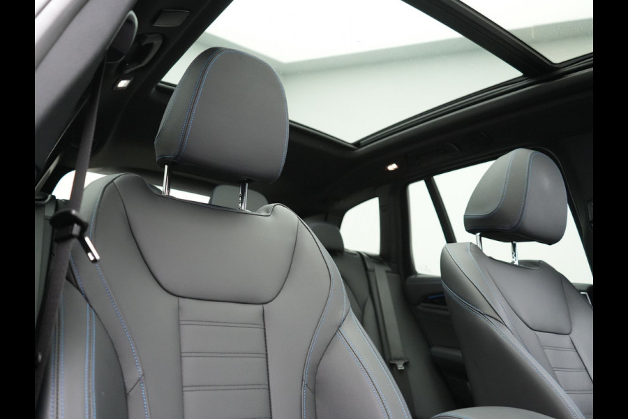 BMW iX3 M Sport High Executive 80 kWh 286pk Dealer O.H | Panodak | Adaptive Cruise | 360 Camera | Head Up | Harman / Kardon | Lederen Sportstoelen Memory & Verwarmd | Blis | Keyless | Pilot Assist | Apple Carplay | Navigatie | Virtual | DAB | 20"L.M |