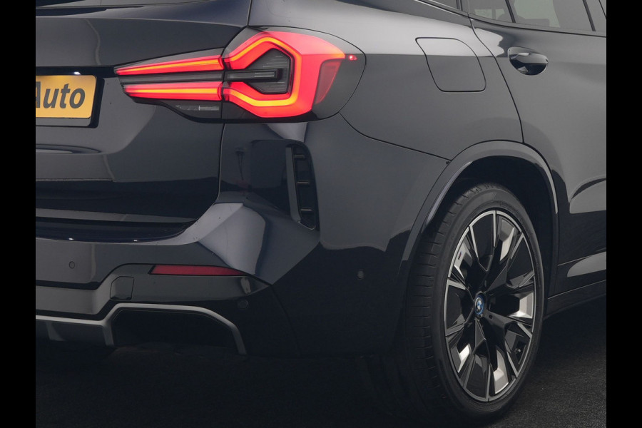 BMW iX3 M Sport High Executive 80 kWh 286pk Dealer O.H | Panodak | Adaptive Cruise | 360 Camera | Head Up | Harman / Kardon | Lederen Sportstoelen Memory & Verwarmd | Blis | Keyless | Pilot Assist | Apple Carplay | Navigatie | Virtual | DAB | 20"L.M |