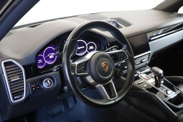 Porsche Cayenne Coupé 3.0 E-Hybrid 462PK NAP Bose, Luchtvering, Trekhaak, Softclose Topstaat Lease v/a €211,- P.M. INRUIL MOGELIJK