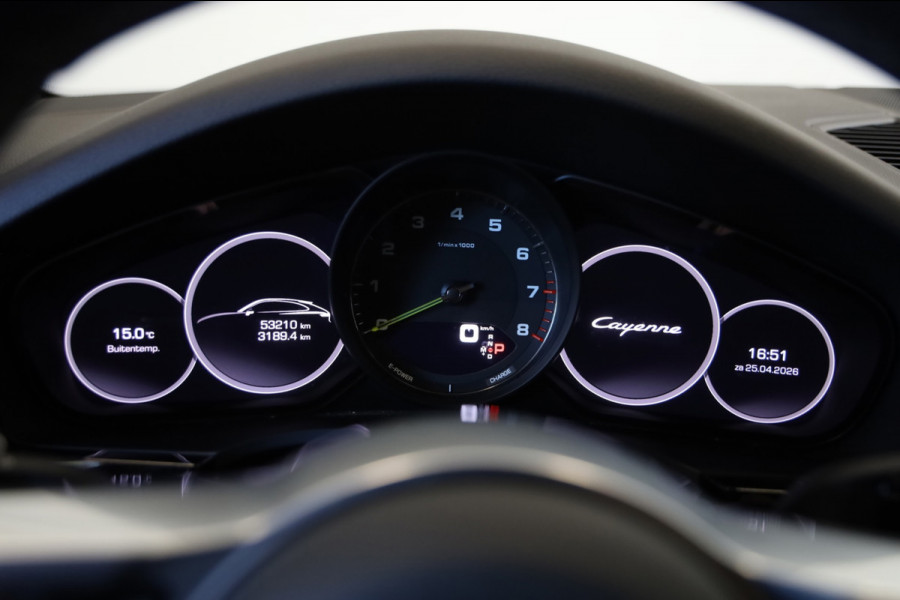 Porsche Cayenne Coupé 3.0 E-Hybrid 462PK NAP Bose, Luchtvering, Trekhaak, Softclose Topstaat Lease v/a €211,- P.M. INRUIL MOGELIJK