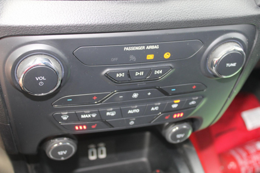 Ford Ranger 2.0 EcoBlue Wildtrak Supercab |  Trekhaak | Adaptive cruise control |  Verwarmbare voorstoelen | Achteruitrijcamera