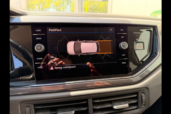 Volkswagen Polo 1.0 Comfortline iQ Drive |ACC | Carplay | Navi | Clima |Stoelverw|Parkpilot |Blind assist