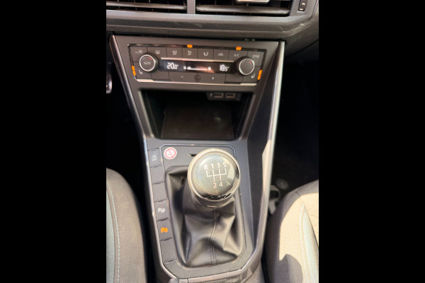 Volkswagen Polo 1.0 Comfortline iQ Drive |ACC | Carplay | Navi | Clima |Stoelverw|Parkpilot |Blind assist